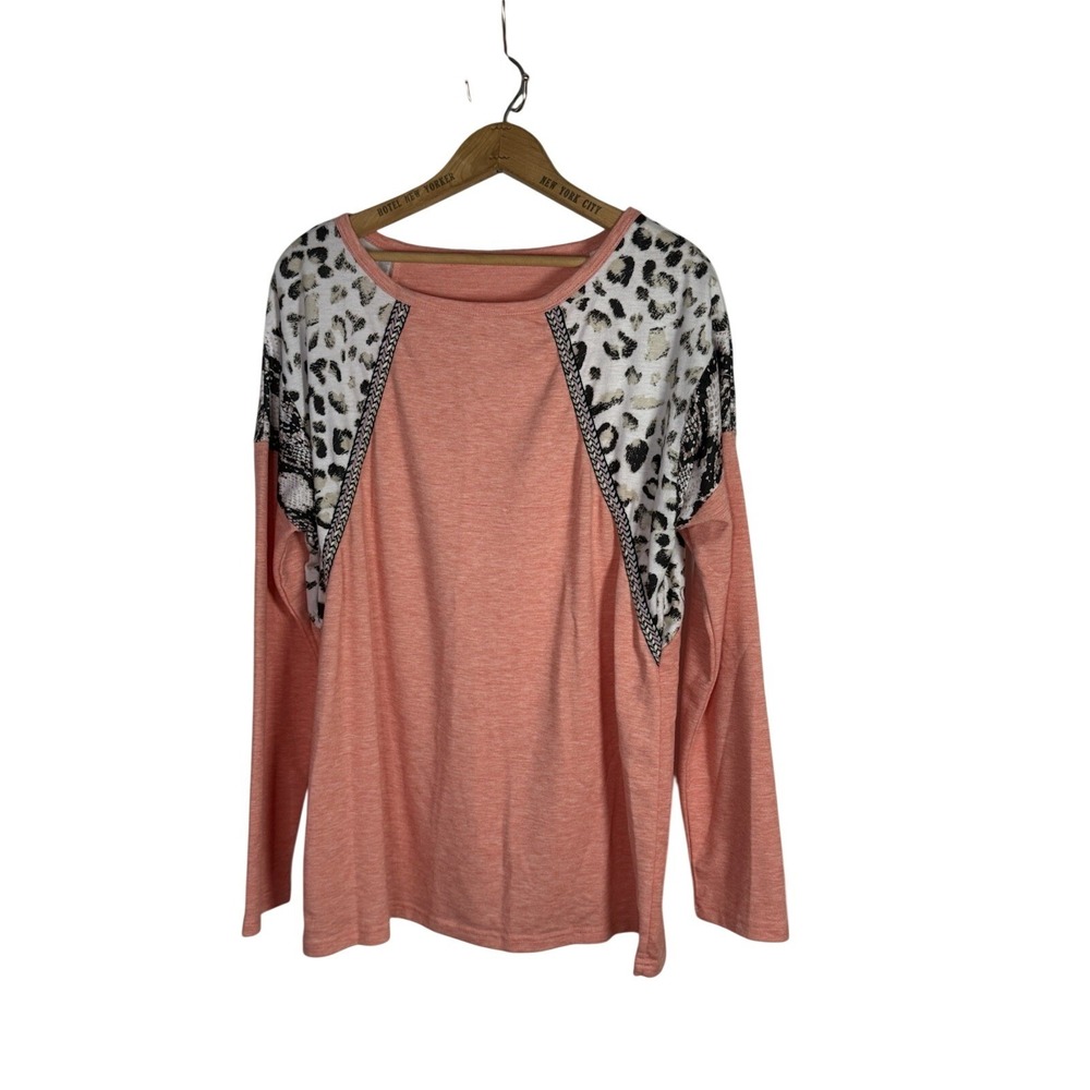 Unbranded T-Shirt Women M peach Animal Print Long Sleeve Round Neck Top